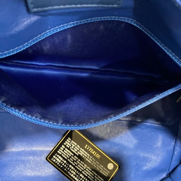 💙💙Gorgeous Chanel CC Quailted tote bag - Picture 9 of 11